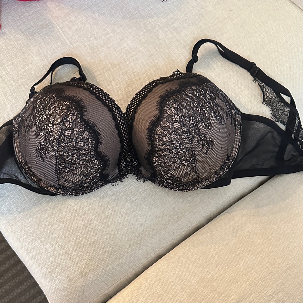Victoria’s Secret Black Lace Bra